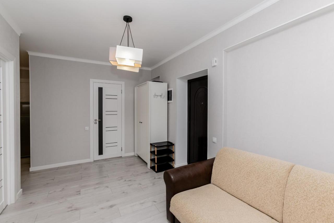 Apartament In Zona Centrala Si Parc تشيسيناو المظهر الخارجي الصورة